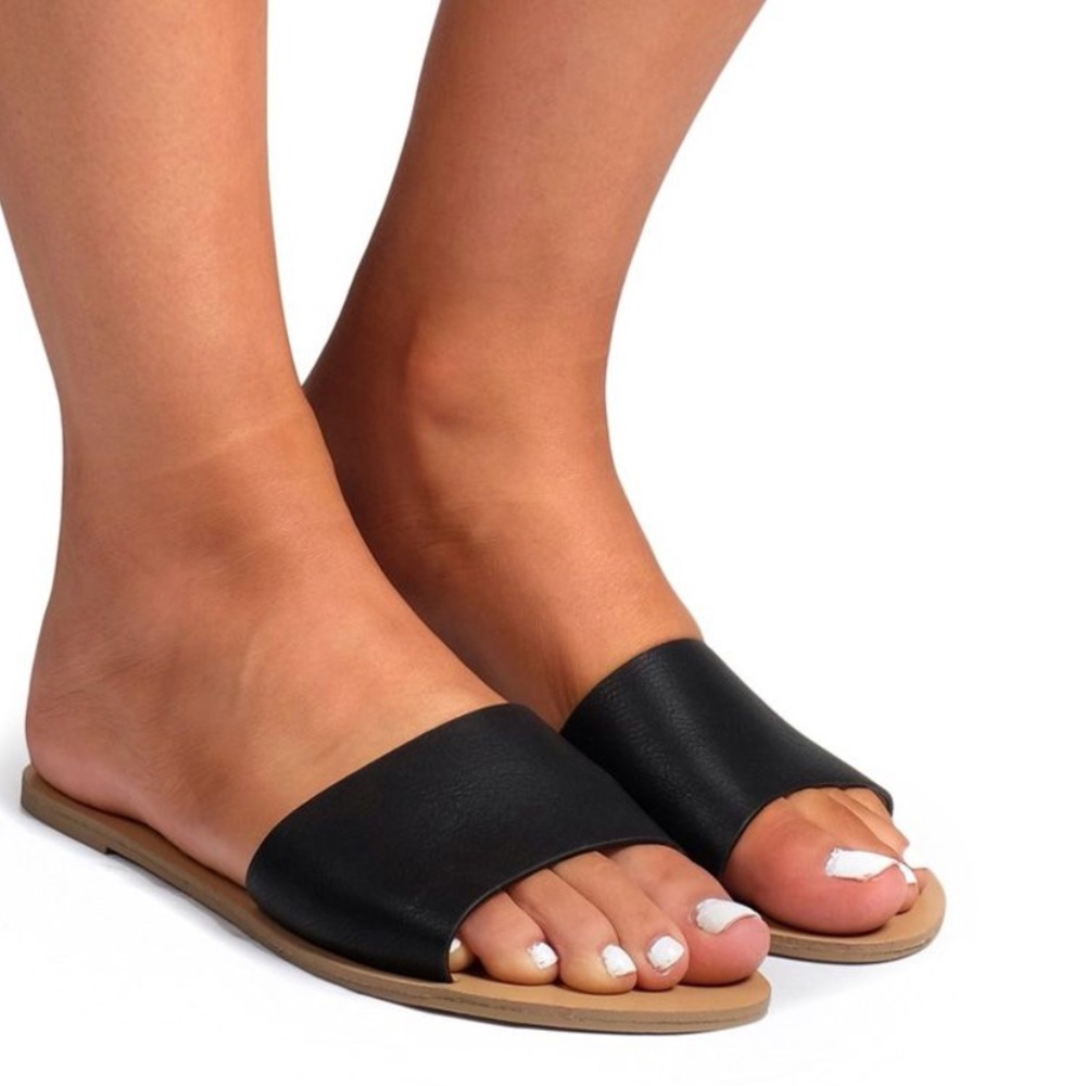 Black Slip-on Vegan Leather Wide Band Slide Sandal - Picture 5 of 6